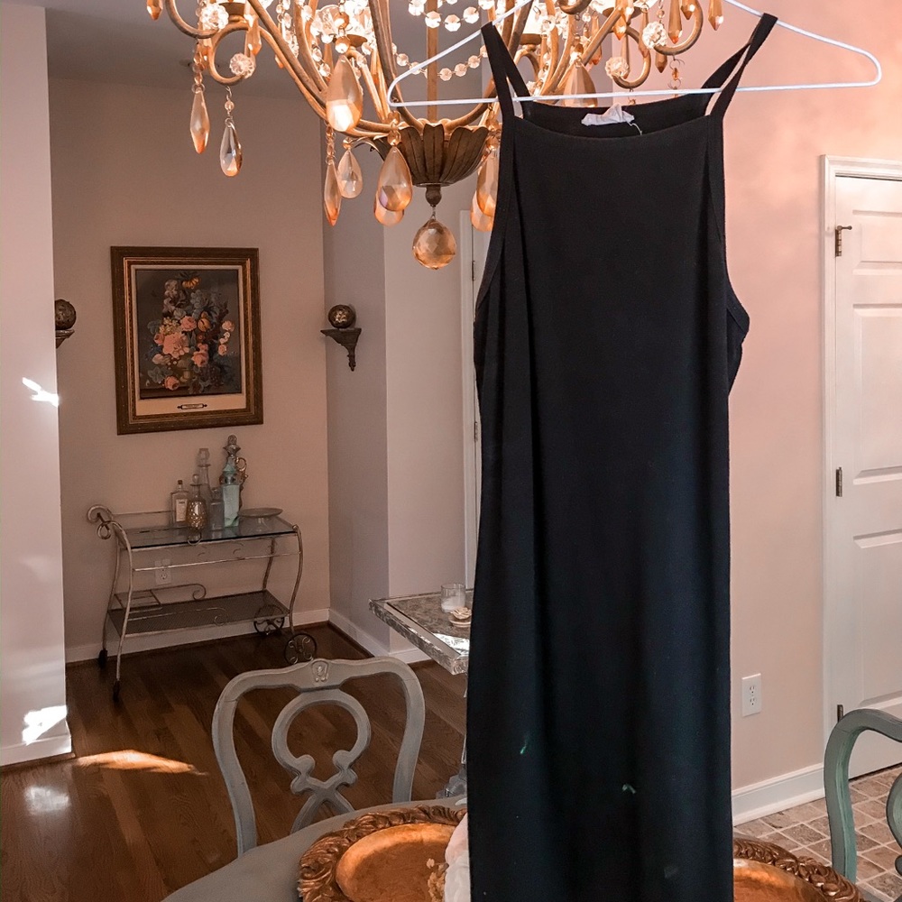 URBAN OUTFITTERS BLACK DRESS!